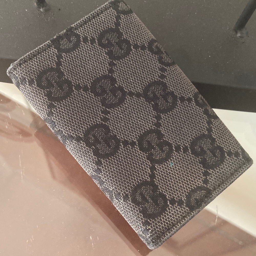 Gucci Dark Monogram Keyholder - image 2